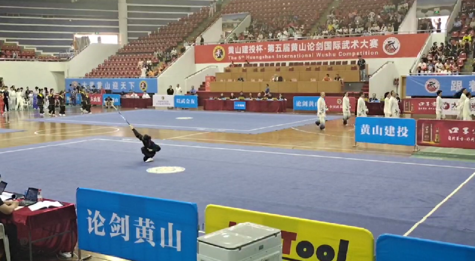 徐莎莎剑术